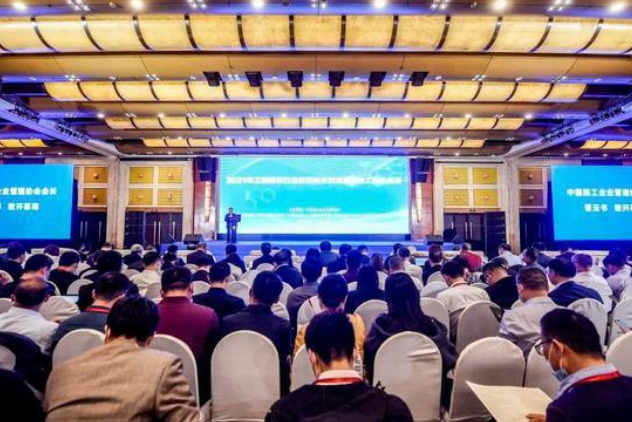 ��ľ������ҵ�Ƽ������Ŷӽ�������⼰�Բ�